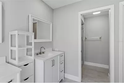 6994 Country Lakes Circle, Sarasota, FL 34243 - Photo 45