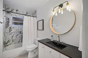 3027 Burlington Ave N, Saint Petersburg, FL 33713 - Photo 19