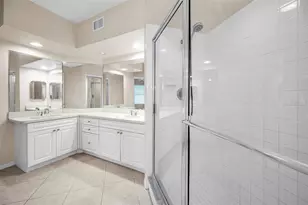 1400 Water View Dr W, Largo, FL 33771 - Photo 29