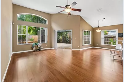 5646 Paddock Trail Drive, Tampa, FL 33624 - Photo 11