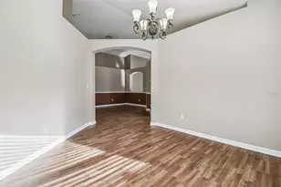 5646 Paddock Trail Dr, Tampa, FL 33624 - Photo 9