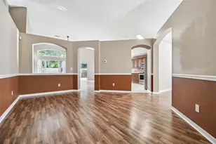 5646 Paddock Trail Dr, Tampa, FL 33624 - Photo 5