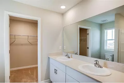 36896 Sagemoor Drive, Zephyrhills, FL 33541 - Photo 21