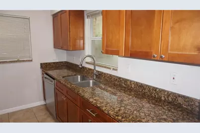 502 W Hilda Drive, Brandon, FL 33510 - Photo 13