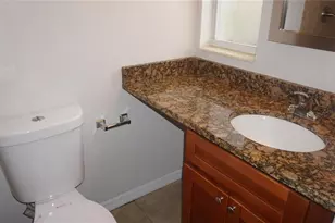 502 W Hilda Dr, Brandon, FL 33510 - Photo 11