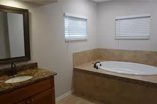 502 W Hilda Dr, Brandon, FL 33510 - Photo 19