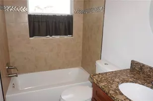 502 W Hilda Dr, Brandon, FL 33510 - Photo 9