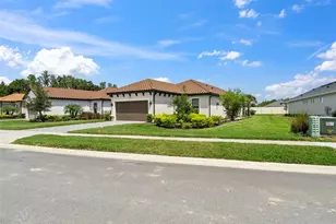 4308 Cairoli Ct, Wesley Chapel, FL 33543 - Photo 5