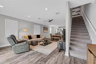 2704 W Gray St, Tampa, FL 33609 - Photo 15