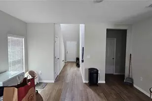 7632 Starflower Wy, Wesley Chapel, FL 33545 - Photo 3