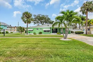 3002 58th St S, Gulfport, FL 33707 - Photo 1