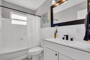 3002 58th St S, Gulfport, FL 33707 - Photo 13