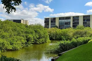 800 Cove Cay Dr, Clearwater, FL 33760 - Photo 27