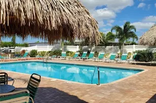 800 Cove Cay Dr, Clearwater, FL 33760 - Photo 27