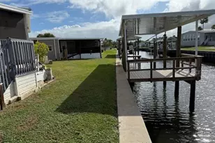 142 S St Thomas Cir, Apollo Beach, FL 33572 - Photo 5