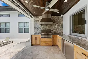 5129 W Neptune Way, Tampa, FL 33609 - Photo 79