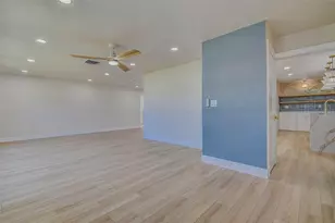 4568 40th St S, Saint Petersburg, FL 33711 - Photo 15