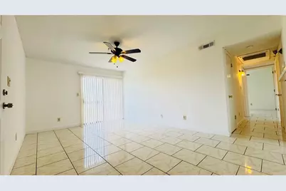 2915 Winkler Avenue #811, Fort Myers, FL 33916 - Photo 3