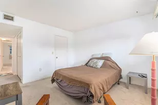 801 83rd Ave N, Saint Petersburg, FL 33702 - Photo 13