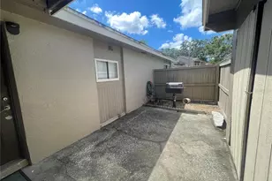 8601 Cattail Dr, Temple Terrace, FL 33637 - Photo 5