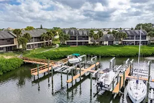 620 Yardarm Dr, Apollo Beach, FL 33572 - Photo 51