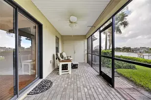 620 Yardarm Dr, Apollo Beach, FL 33572 - Photo 29