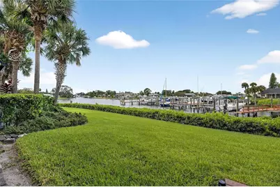 620 Yardarm Drive #10, Apollo Beach, FL 33572 - Photo 33