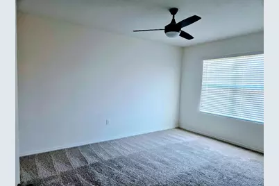 2781 Grand Central Avenue, Tavares, FL 32778 - Photo 9