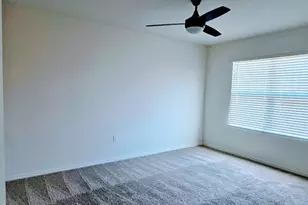 2781 Grand Central Ave, Tavares, FL 32778 - Photo 9