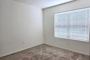 2781 Grand Central Ave, Tavares, FL 32778 - Photo 13