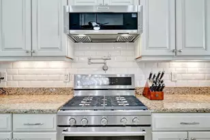 417 Bahama Grande Blvd, Apollo Beach, FL 33572 - Photo 13