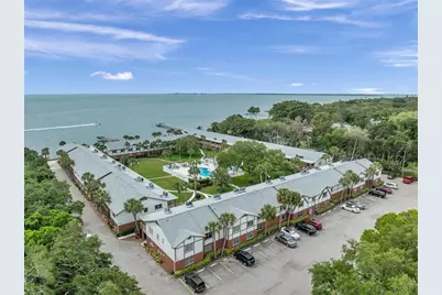 650 Pinellas Point Drive S #211, Saint Petersburg, FL 33705 - Photo 1