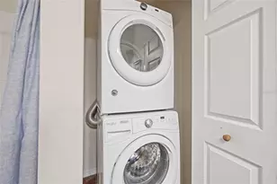 8945 Shine Dr, Kissimmee, FL 34747 - Photo 13