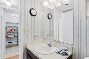 12760 Indian Rocks Rd, Largo, FL 33774 - Photo 17