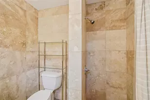 5441 39th Ave N, Saint Petersburg, FL 33709 - Photo 17