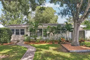 5441 39th Ave N, Saint Petersburg, FL 33709 - Photo 29