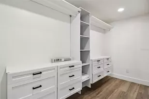 320 Palm Island NE, Clearwater Beach, FL 33767 - Photo 25