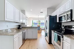 1119 Shipwatch Cir, Tampa, FL 33602 - Photo 7