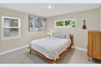 764 62nd Place S, Saint Petersburg, FL 33705 - Photo 17