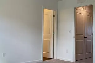 6157 Daerr Rdg St, Zephyrhills, FL 33542 - Photo 11