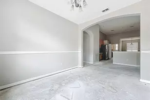 3672 Braemere Dr, Spring Hill, FL 34609 - Photo 9