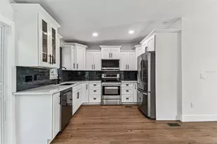 1734 Maiden Ln, Largo, FL 33774 - Photo 11