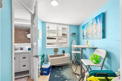 445 S Gulfview Boulevard #412, Clearwater Beach, FL 33767 - Photo 13