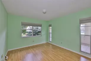 1908 Canterbury Ln, Sun City Center, FL 33573 - Photo 13