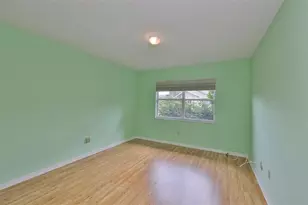 1908 Canterbury Ln, Sun City Center, FL 33573 - Photo 17