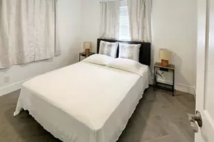 17734 1st St E, Redington Shores, FL 33708 - Photo 13