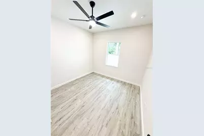 1126 Tangerine Street, Clearwater, FL 33755 - Photo 11