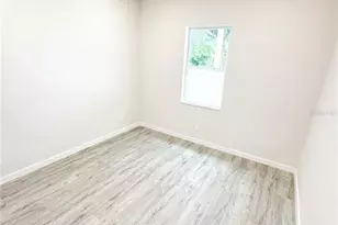 1126 Tangerine St, Clearwater, FL 33755 - Photo 11