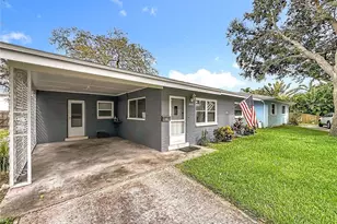 6251 2nd Ave S, Saint Petersburg, FL 33707 - Photo 17