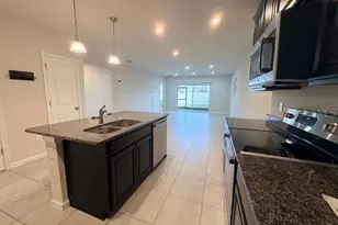 17737 Turning Leaf Cir, Land O Lakes, FL 34638 - Photo 5